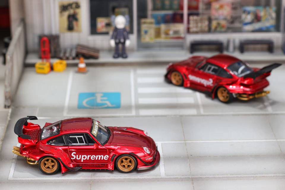 Modellino Auto in Metallo SW D - Die Cast Car 1 64 recensione e prezzo